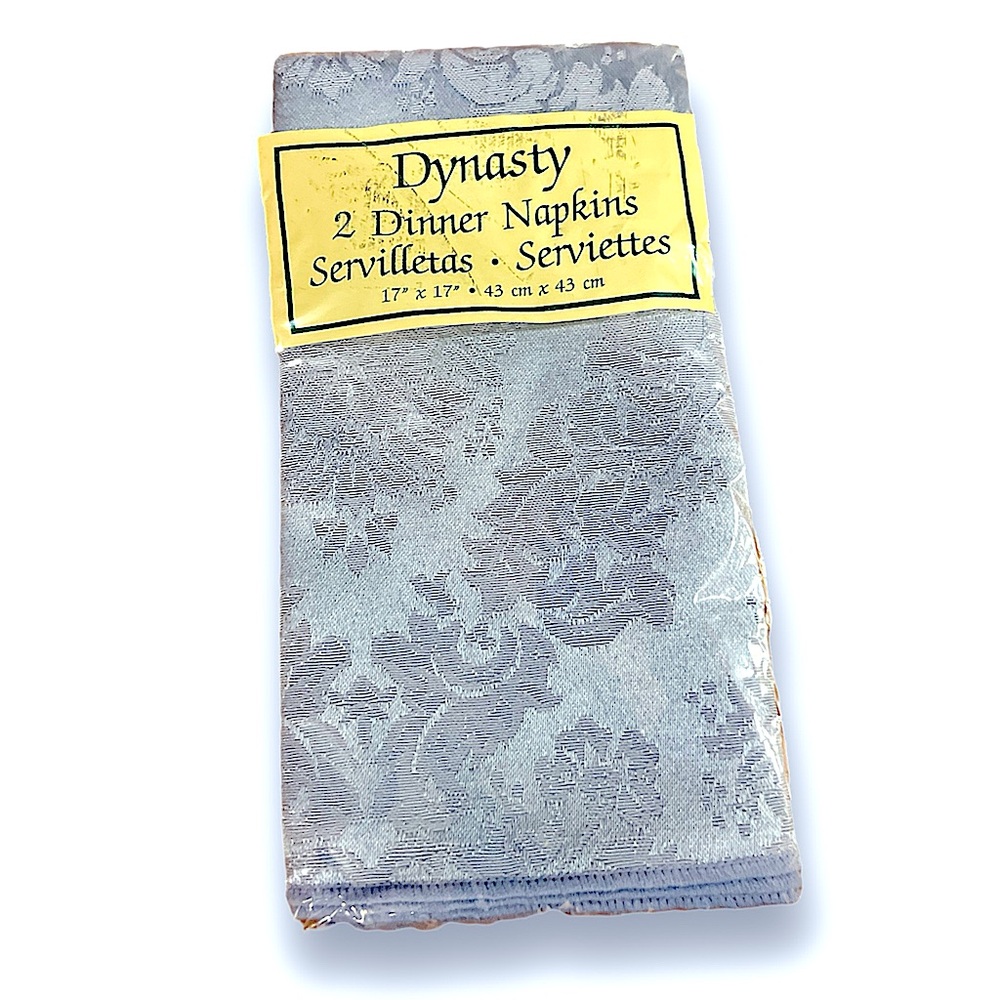 Dynasty Dinner Napkins light Blue Floral Damask  set of 2 17" x 17" NIP